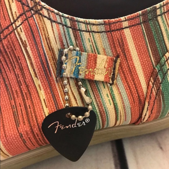 ❌SOLD❌ Fender Footwear Men Canvas Sneakers Shoes - Picture 5 of 8